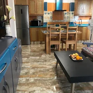 https://lujan-4d-entre-montaas-y-agua.in-canary-islands.com